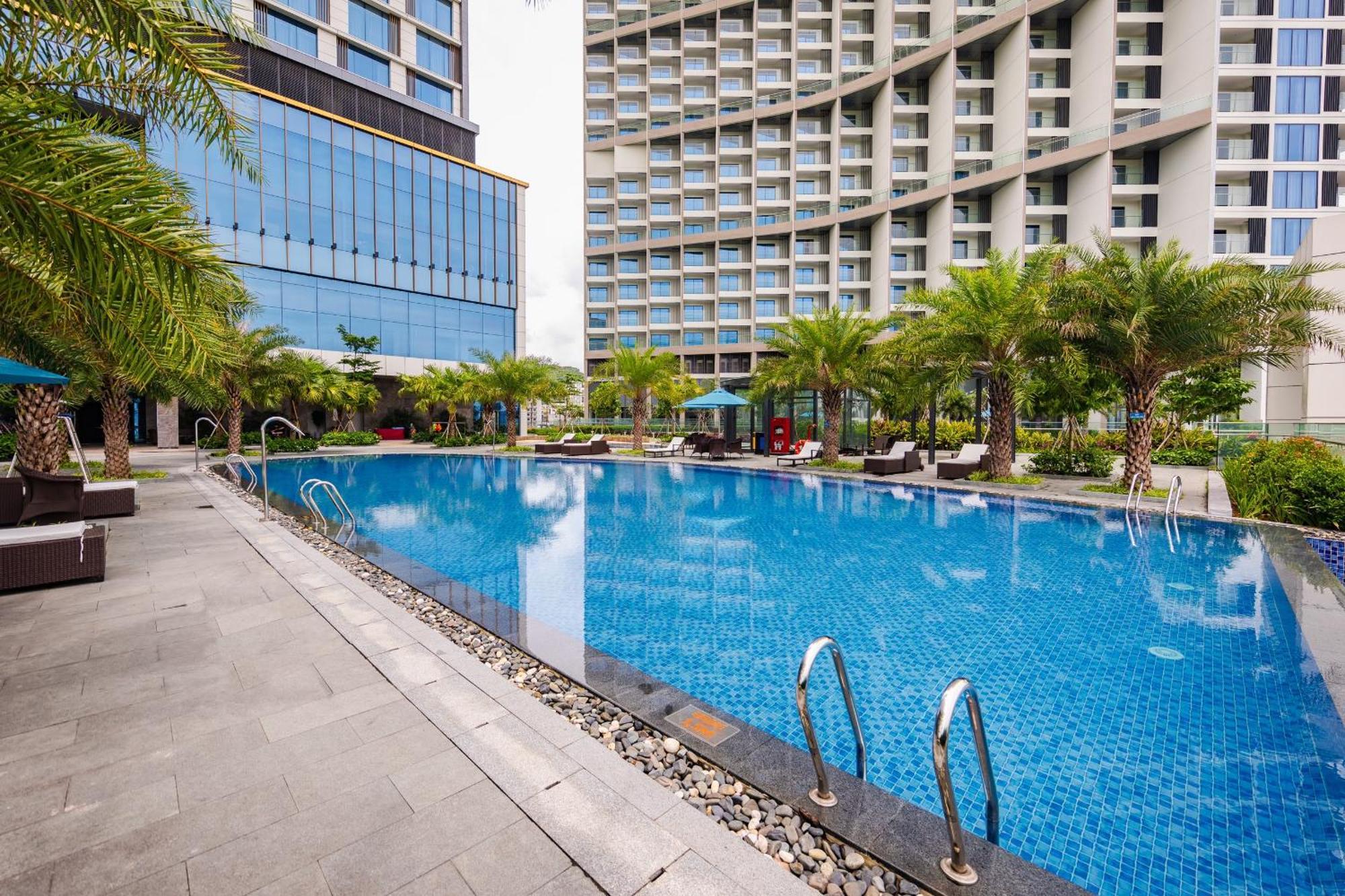 Muong Thanh Luxury Ha Long Centre II Eksteriør billede