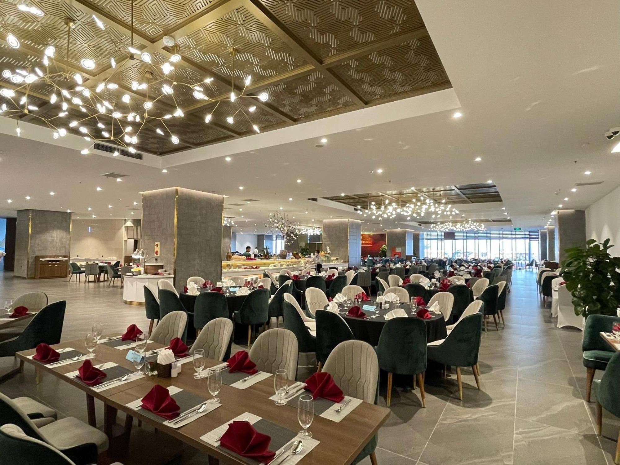 Muong Thanh Luxury Ha Long Centre II Eksteriør billede